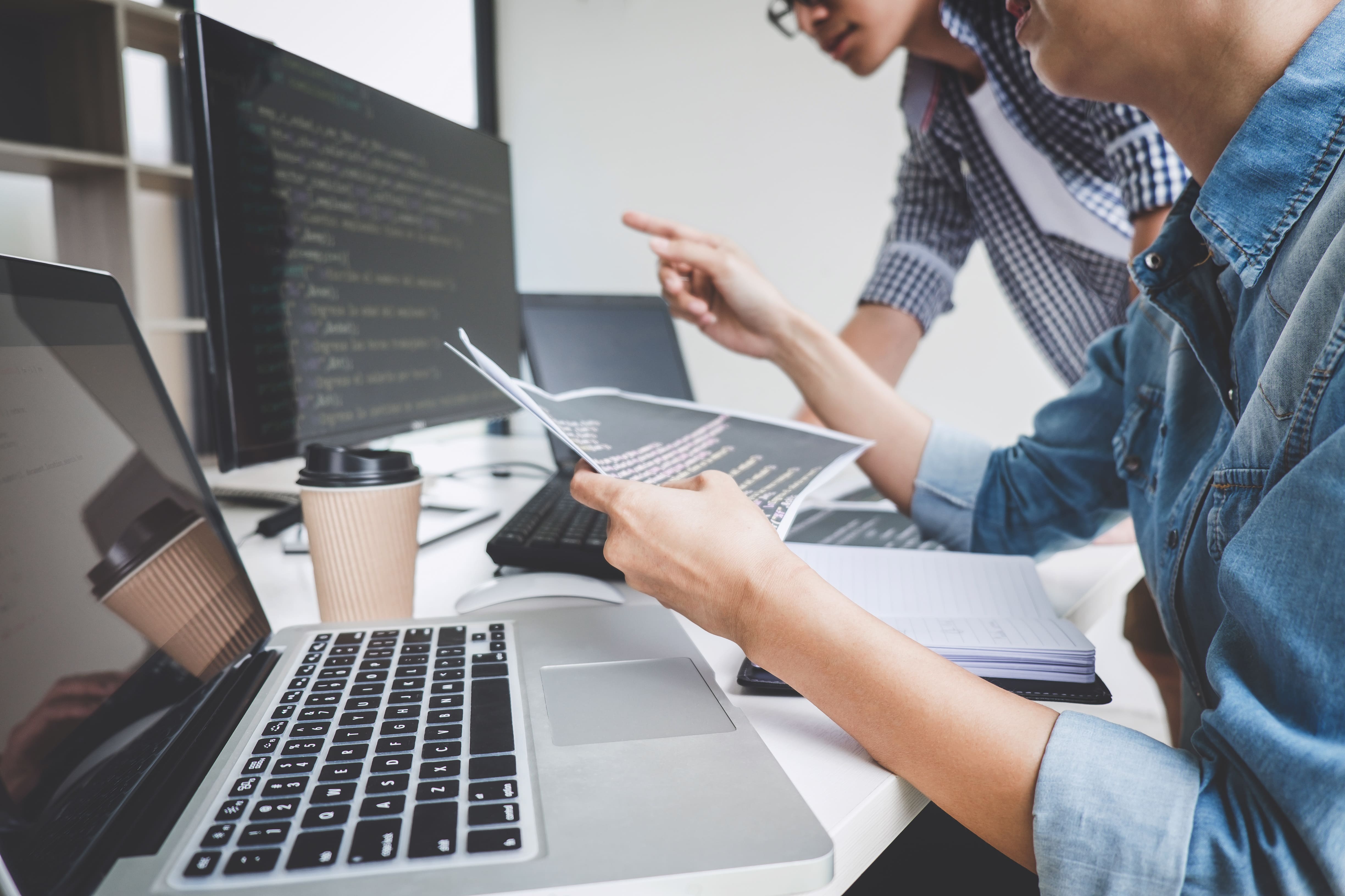 O Segredo das Empresas que Escalam: Por que um Site Sozinho Não Basta